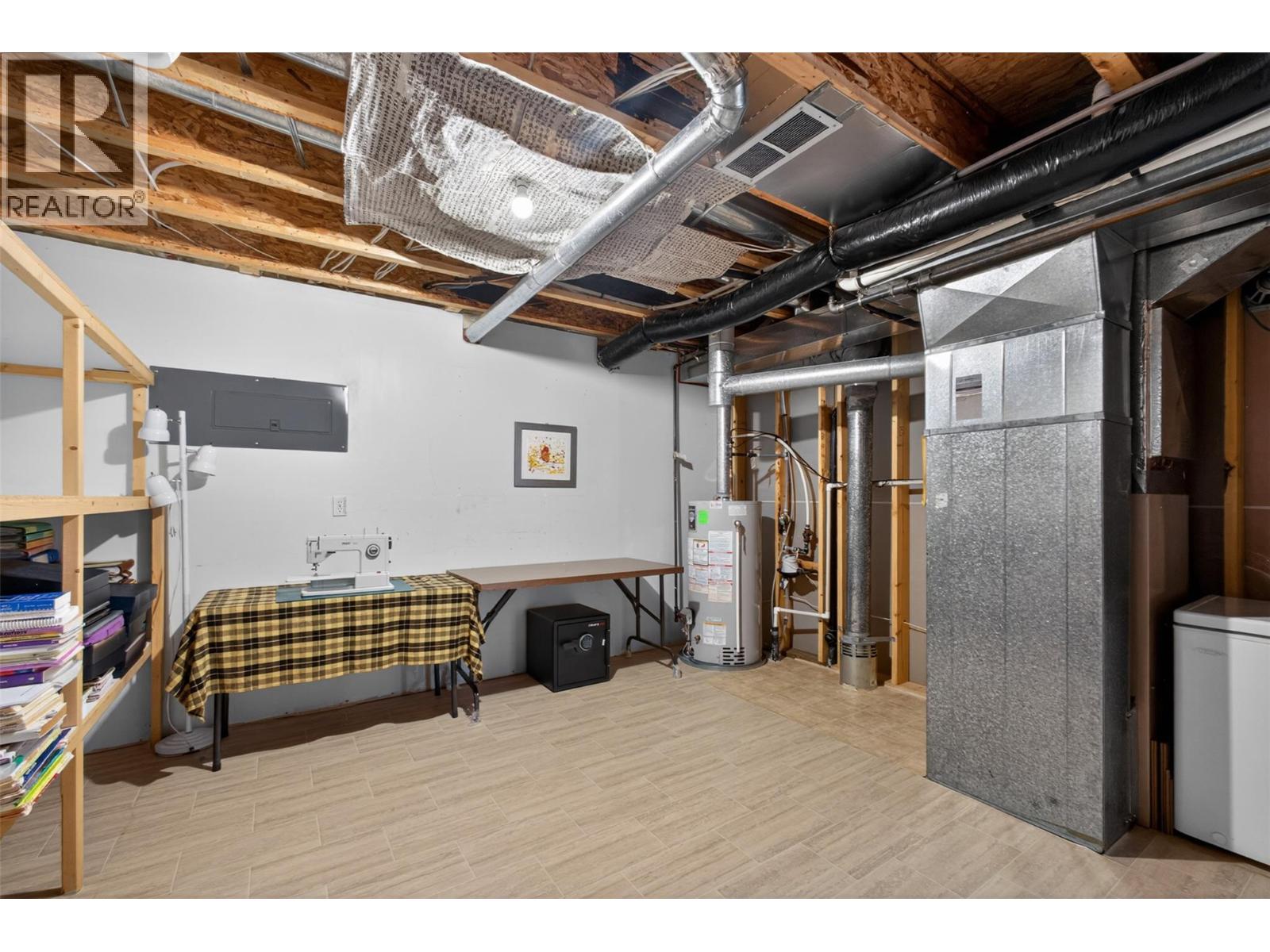 4618 Darin Place