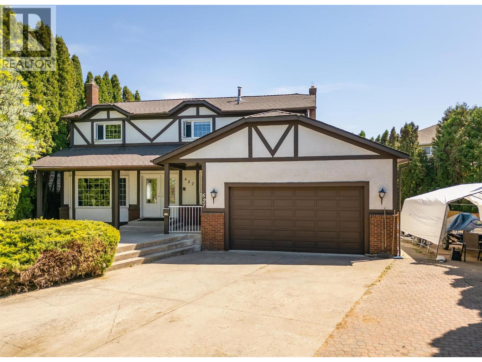 627 Hardie Road