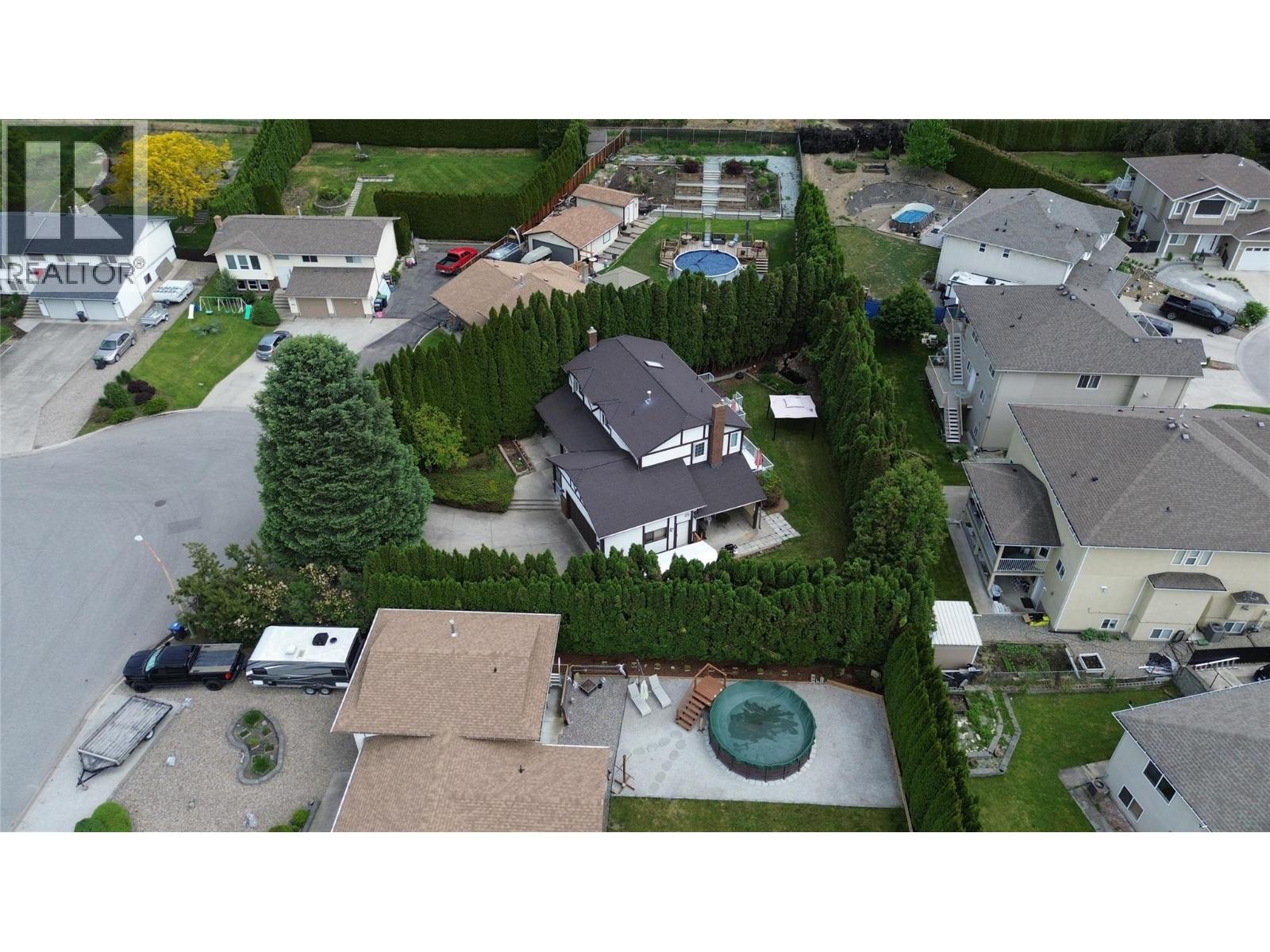 627 Hardie Road