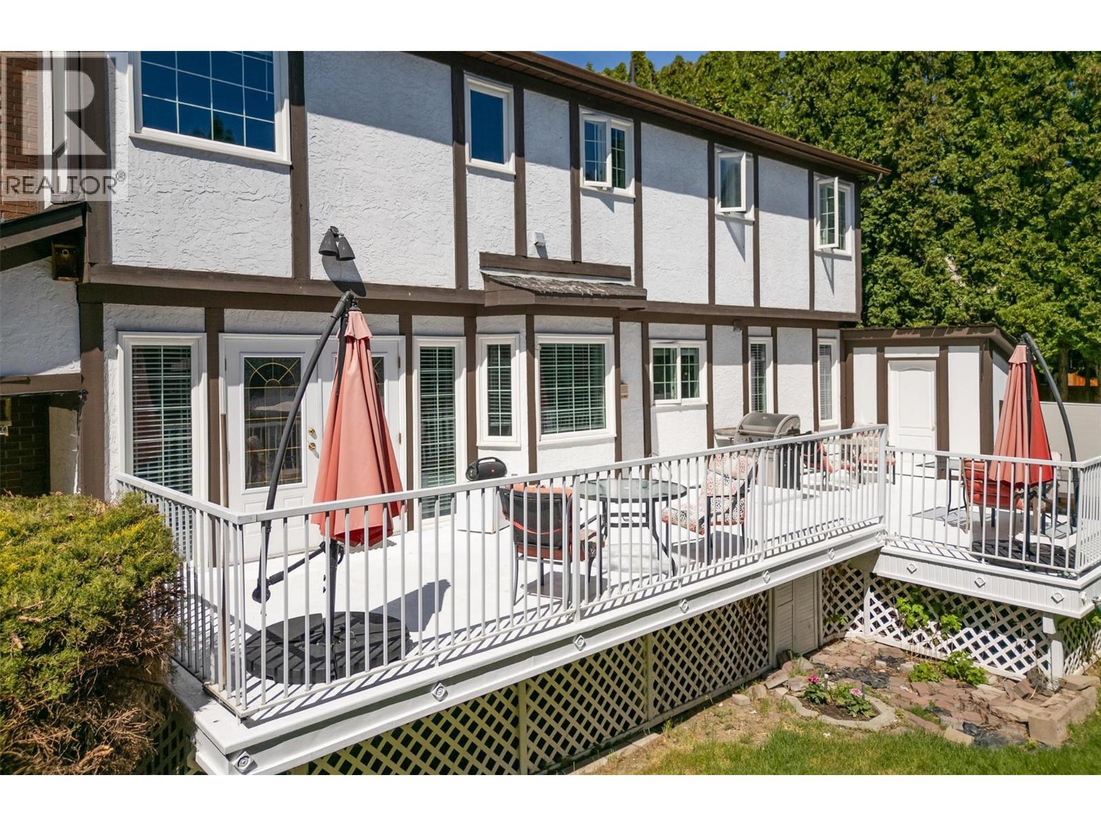 627 Hardie Road