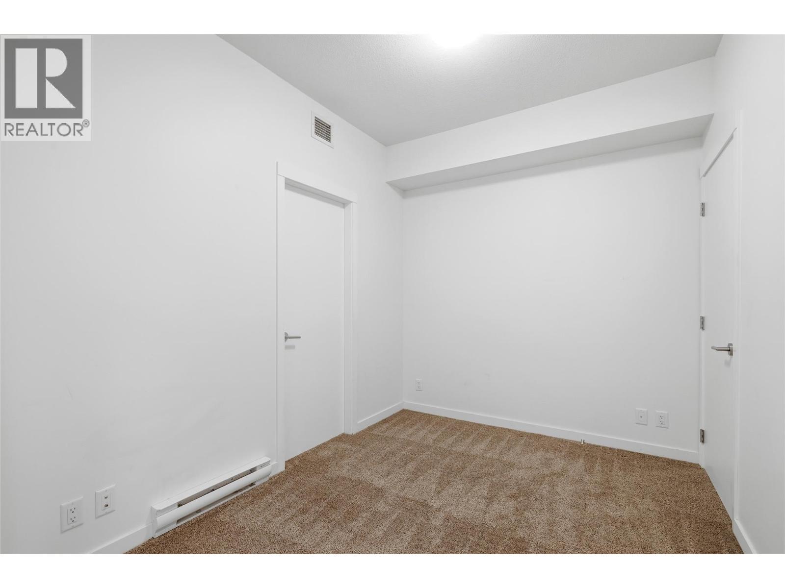 1775 Chapman Place Unit# 101