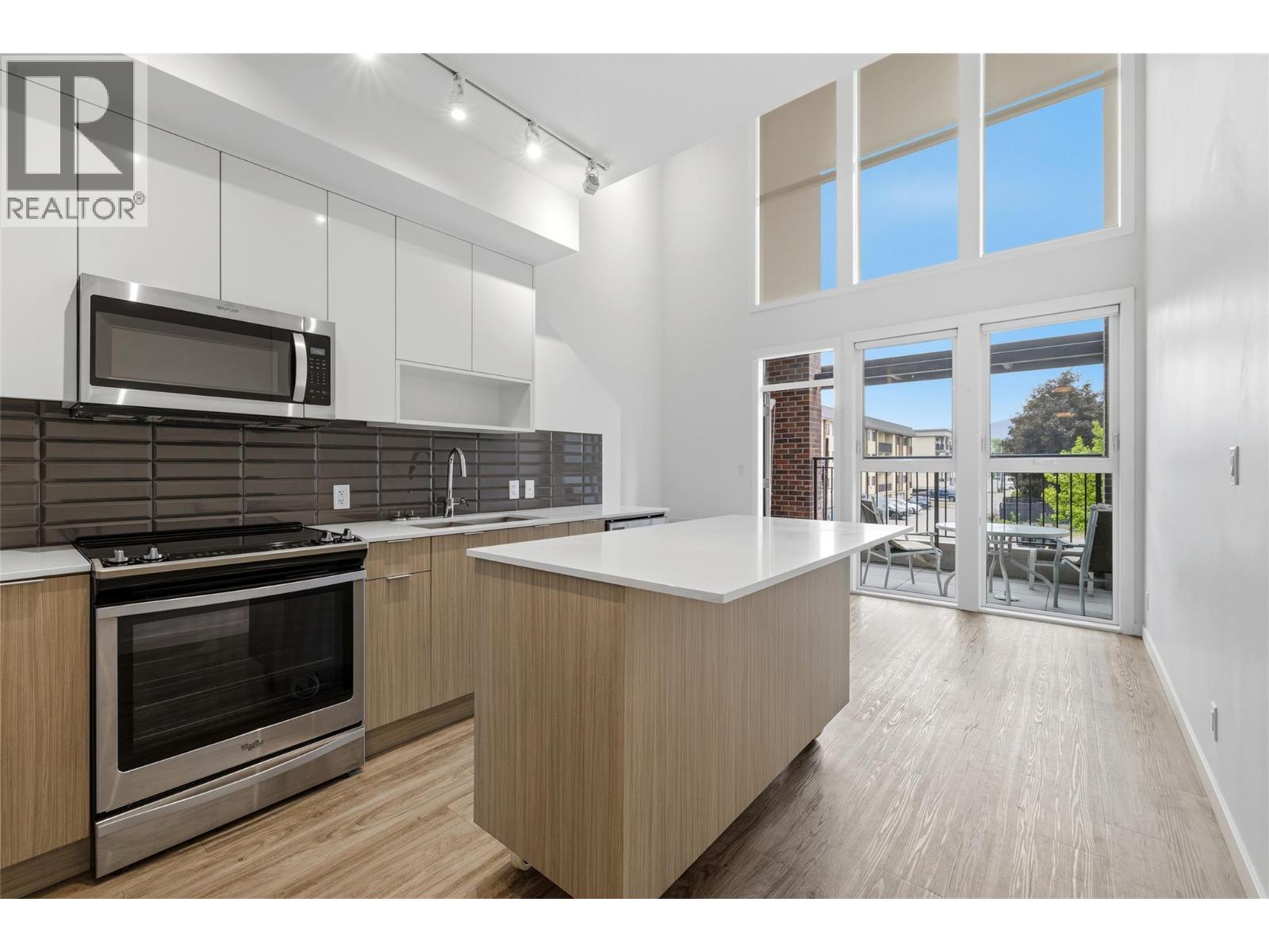 1775 Chapman Place Unit# 101
