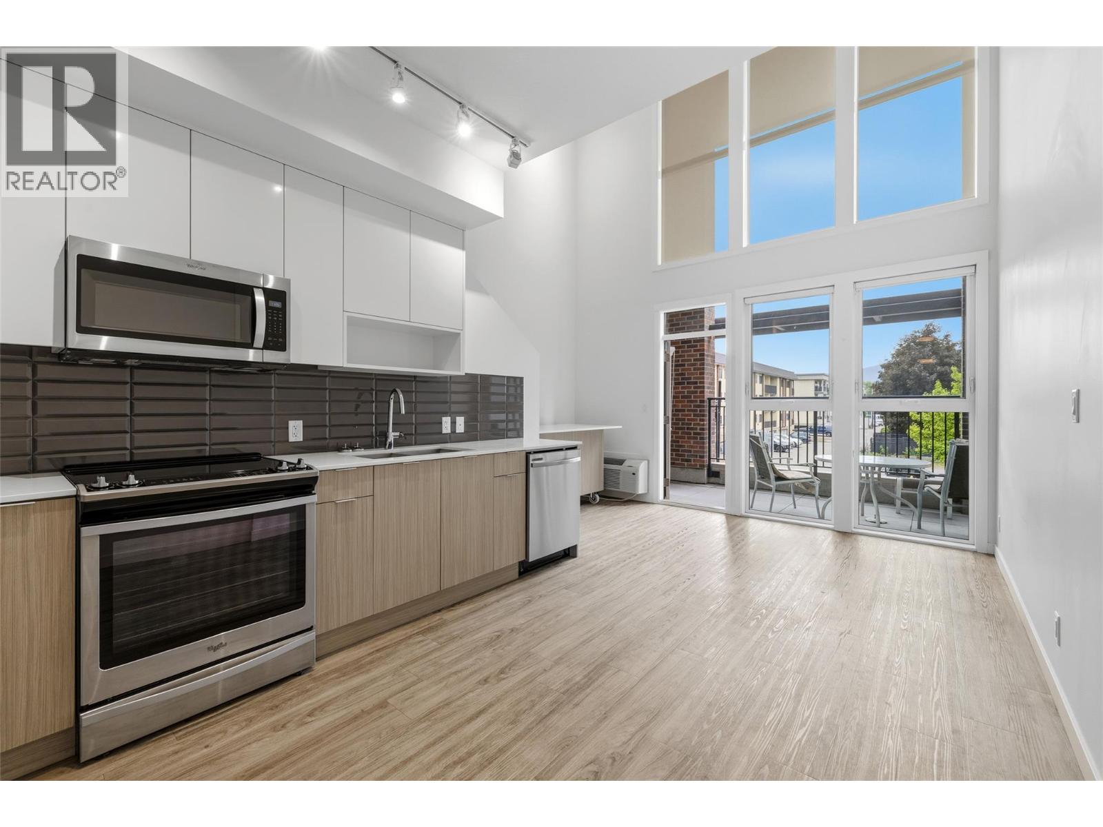 1775 Chapman Place Unit# 101