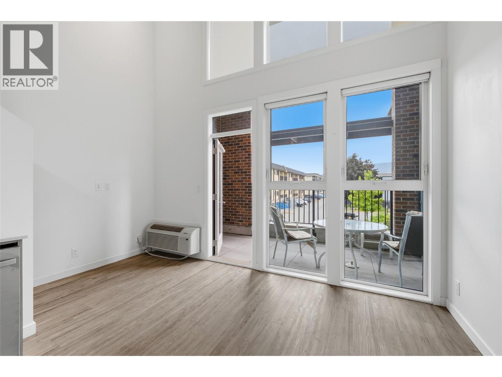 1775 Chapman Place Unit# 101