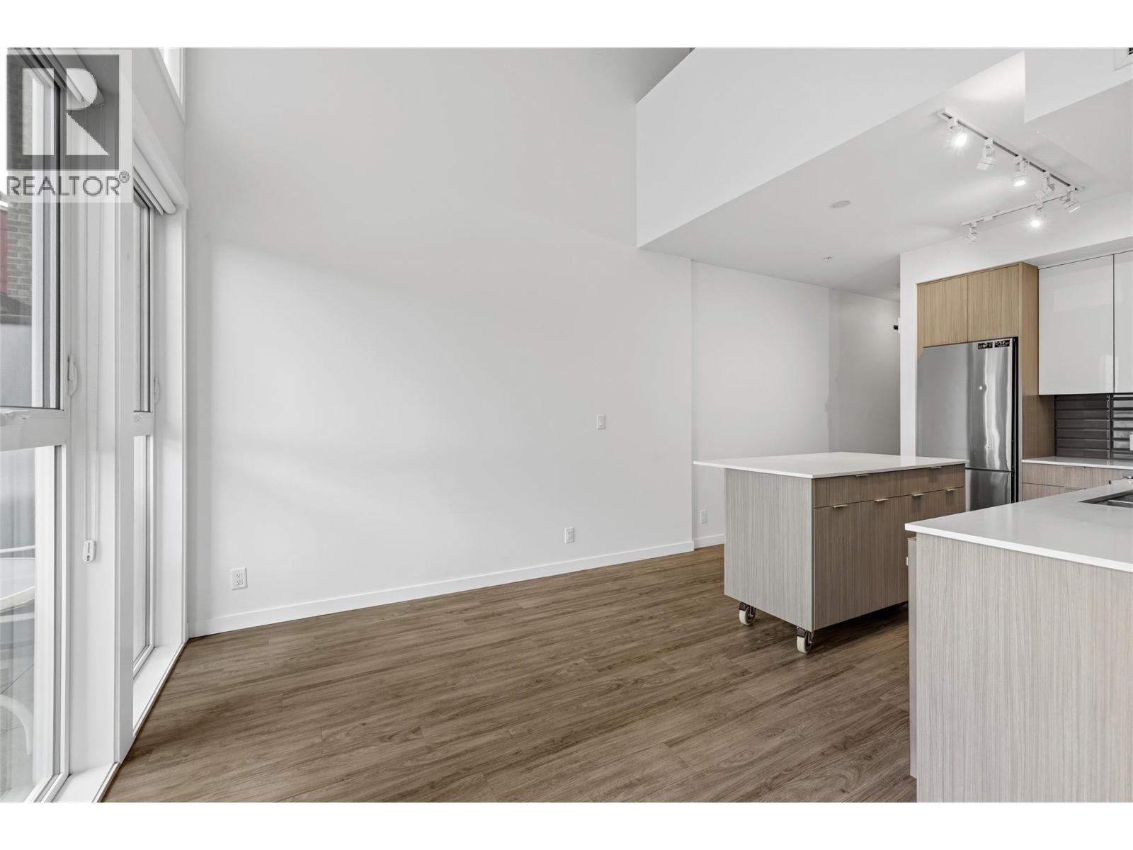 1775 Chapman Place Unit# 101