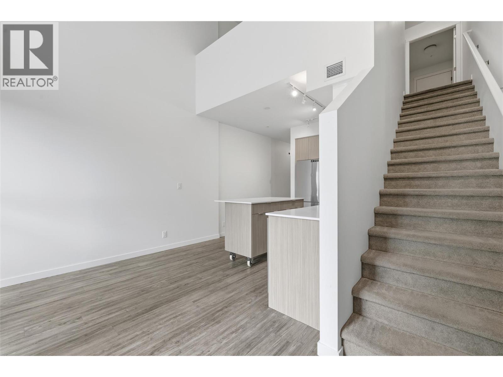 1775 Chapman Place Unit# 101