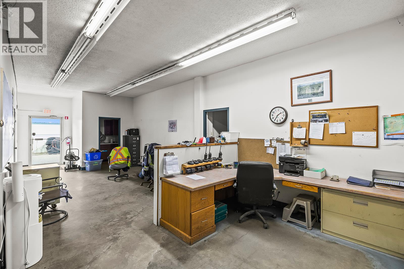 1304, 1320, 1334 Industrial Road
