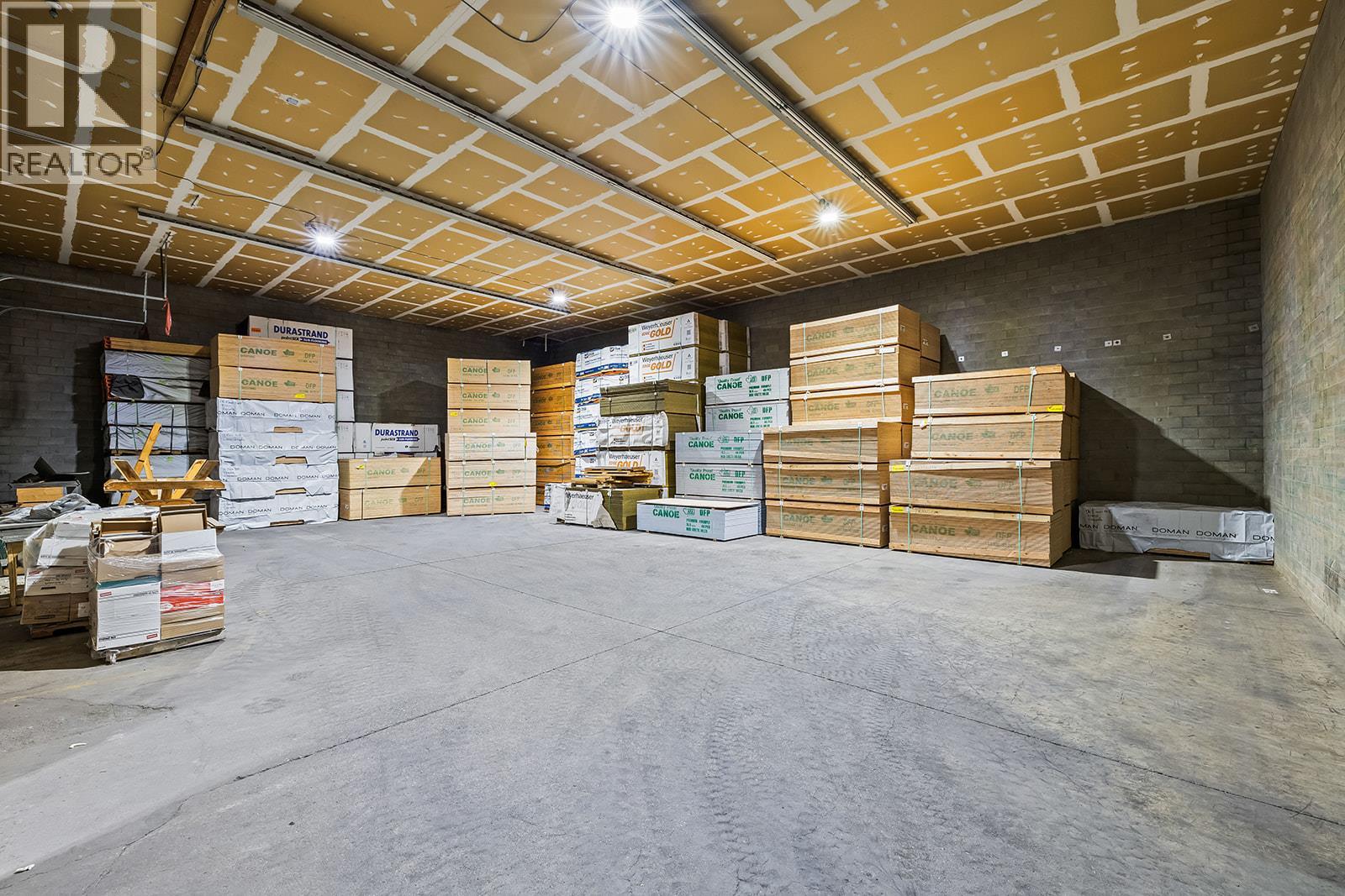 1304, 1320, 1334 Industrial Road