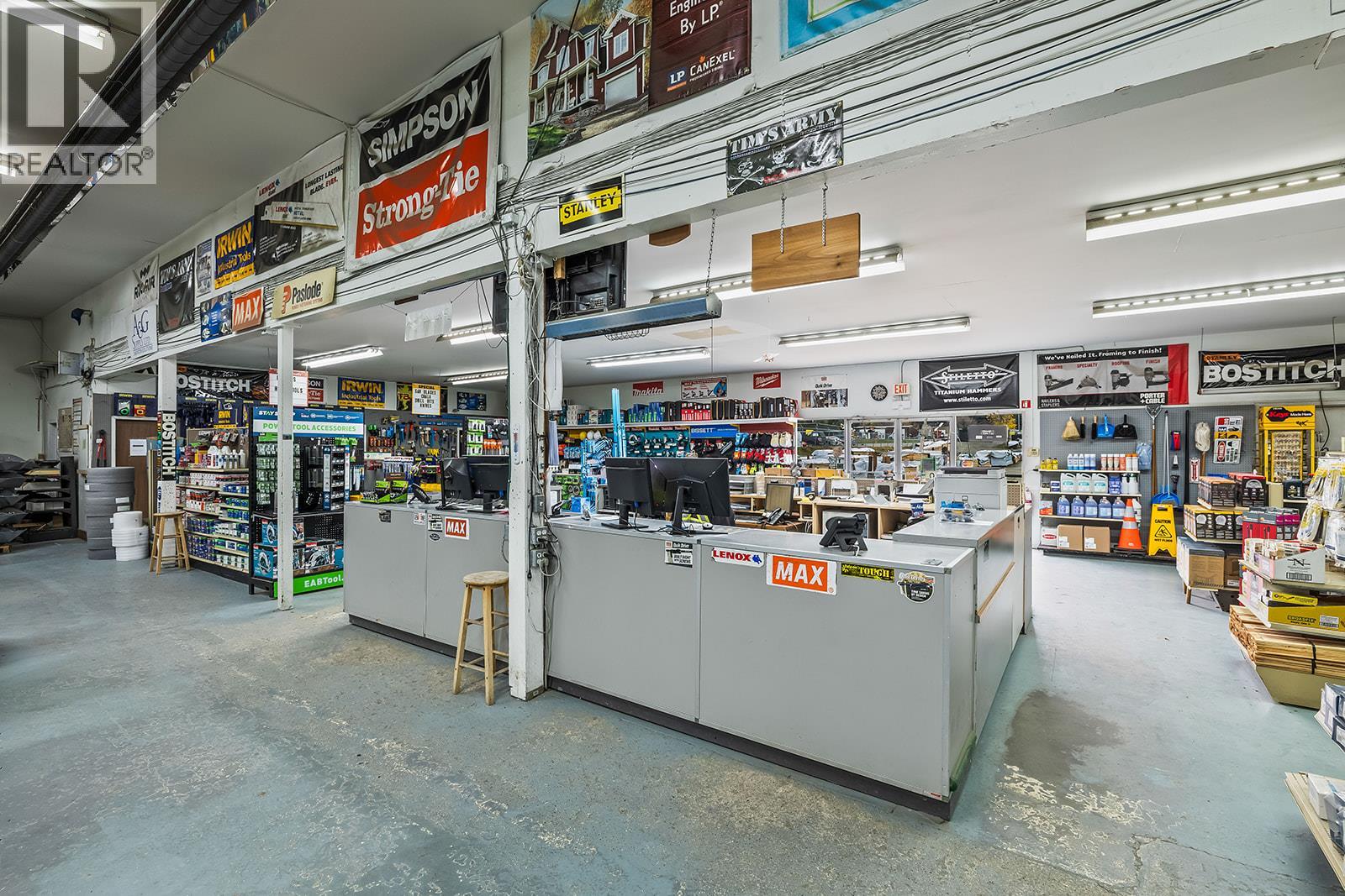 1304, 1320, 1334 Industrial Road