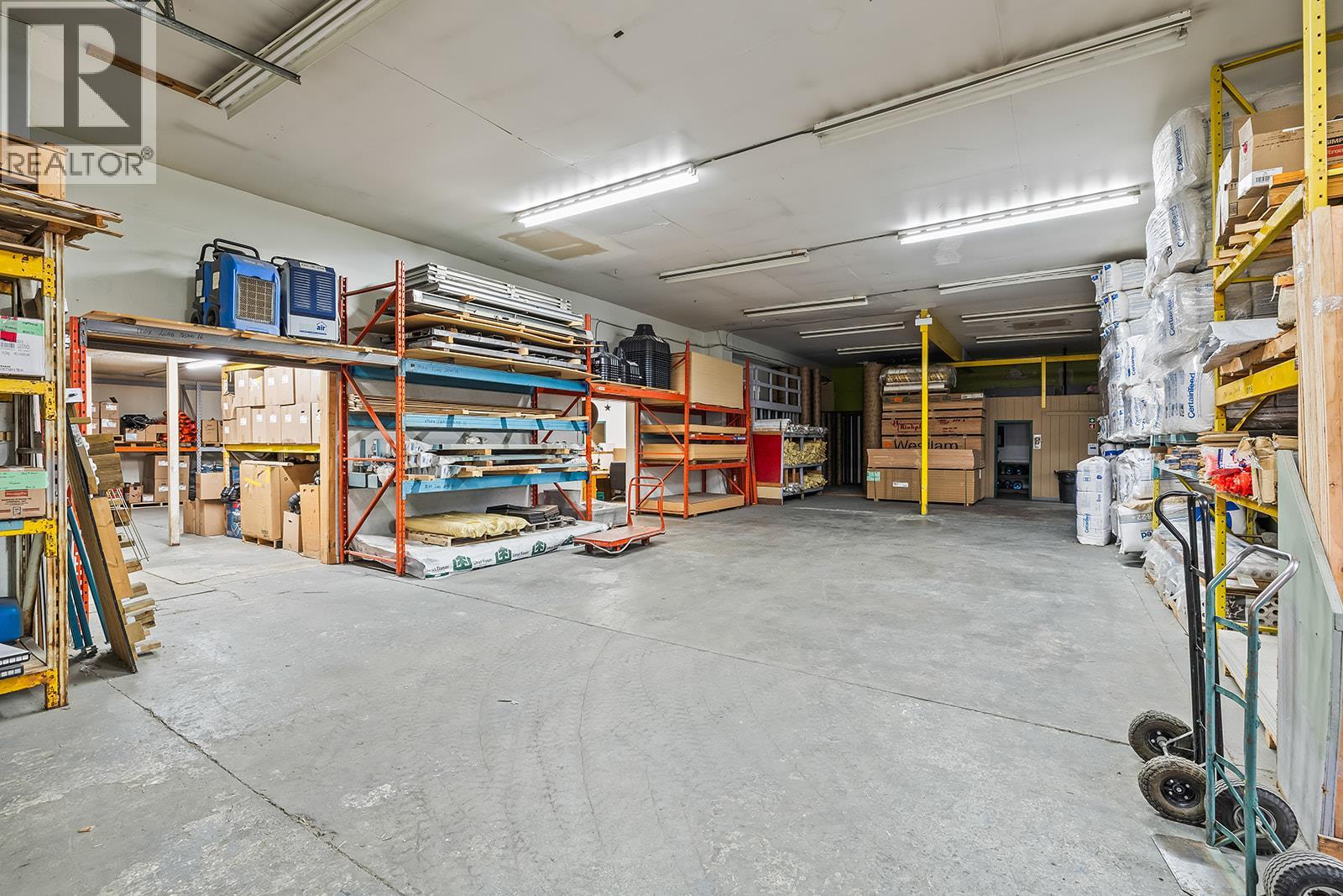 1304, 1320, 1334 Industrial Road