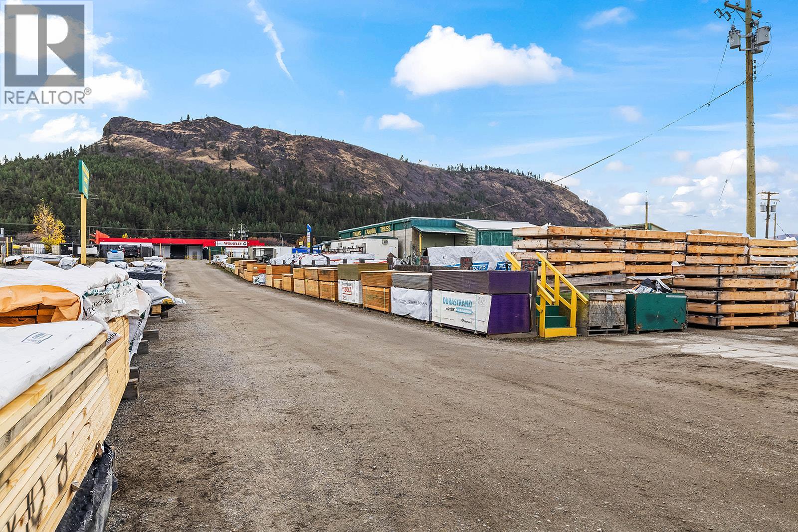 1304, 1320, 1334 Industrial Road