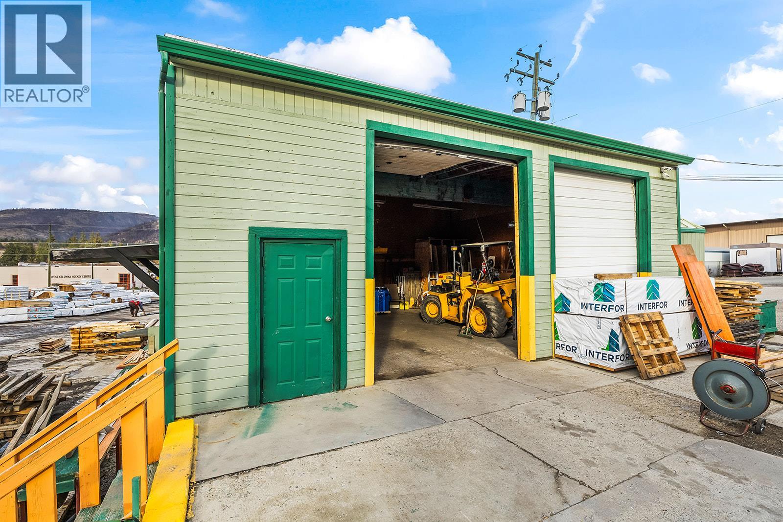 1304, 1320, 1334 Industrial Road