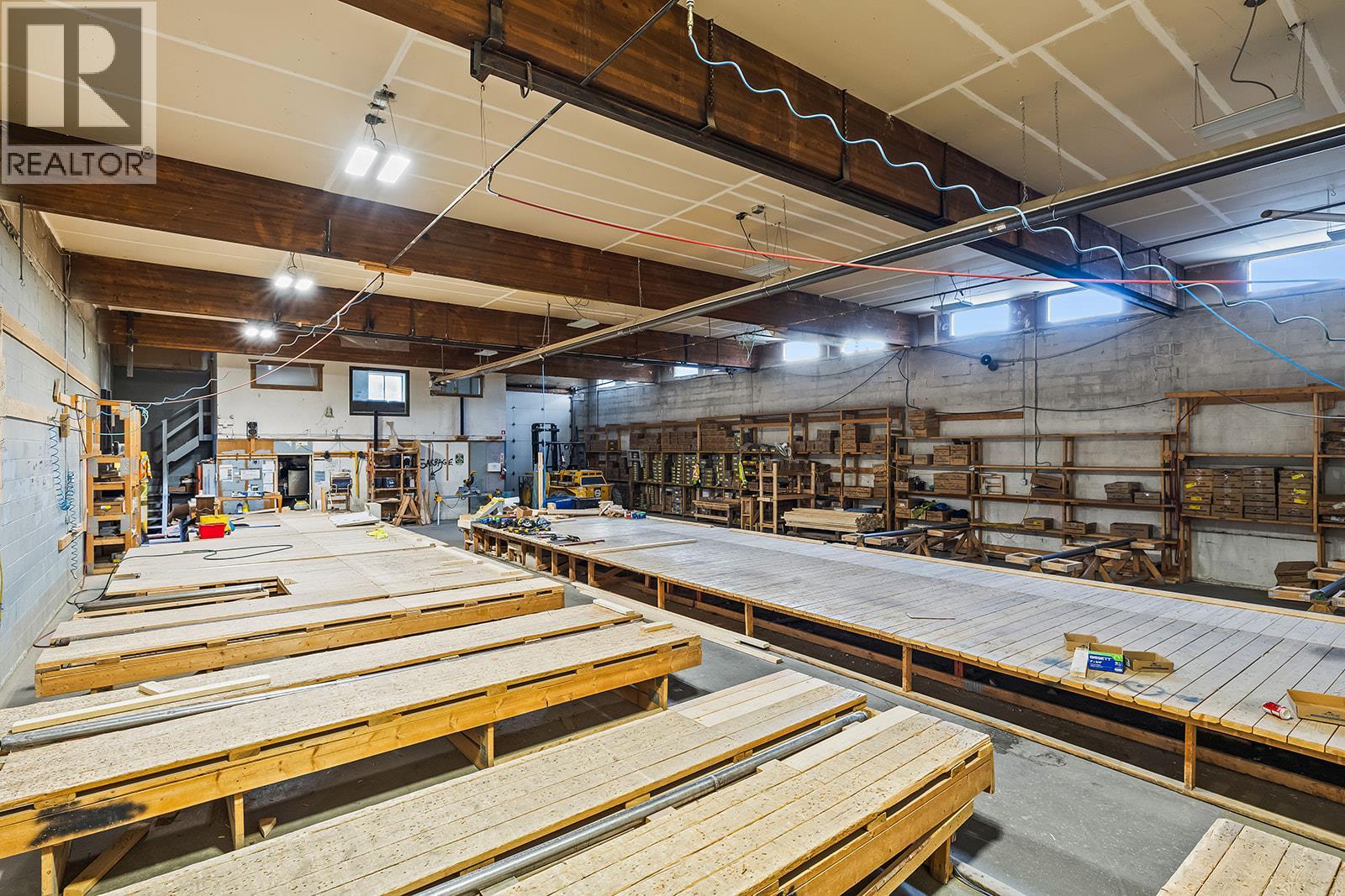 1304, 1320, 1334 Industrial Road