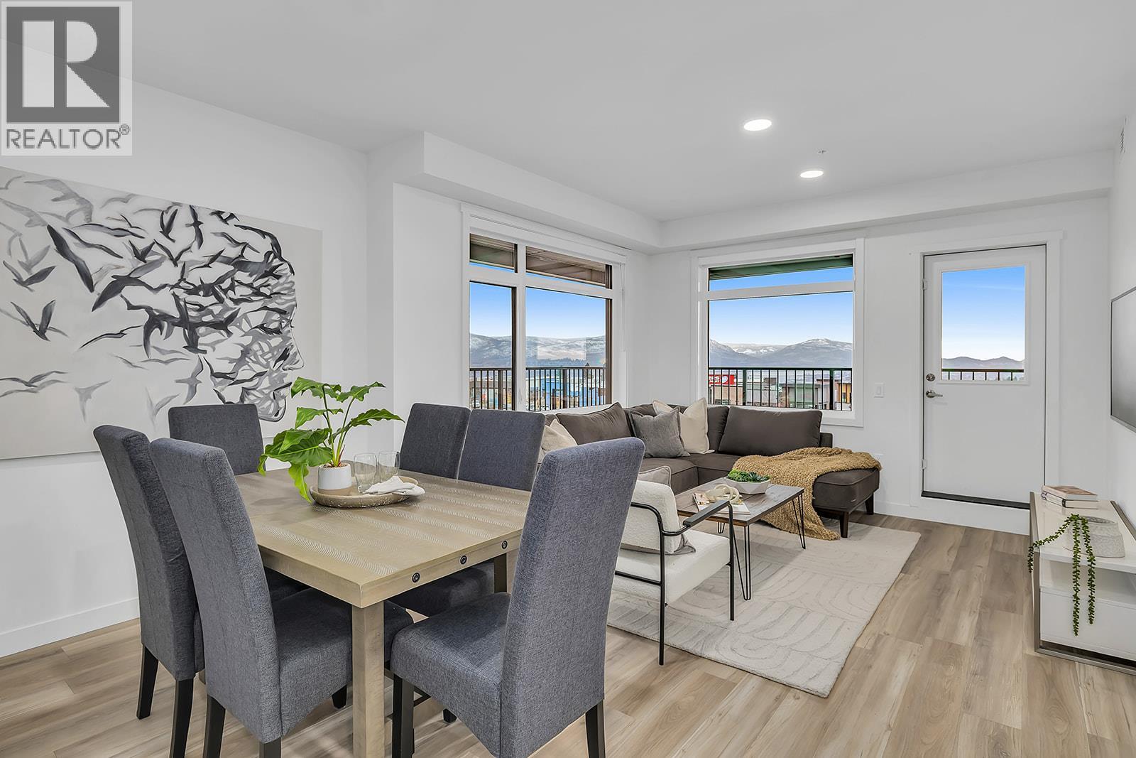 1111 Frost Road Unit# 301