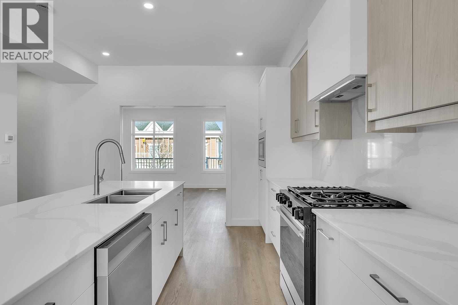 5300 Main Street Unit# 118