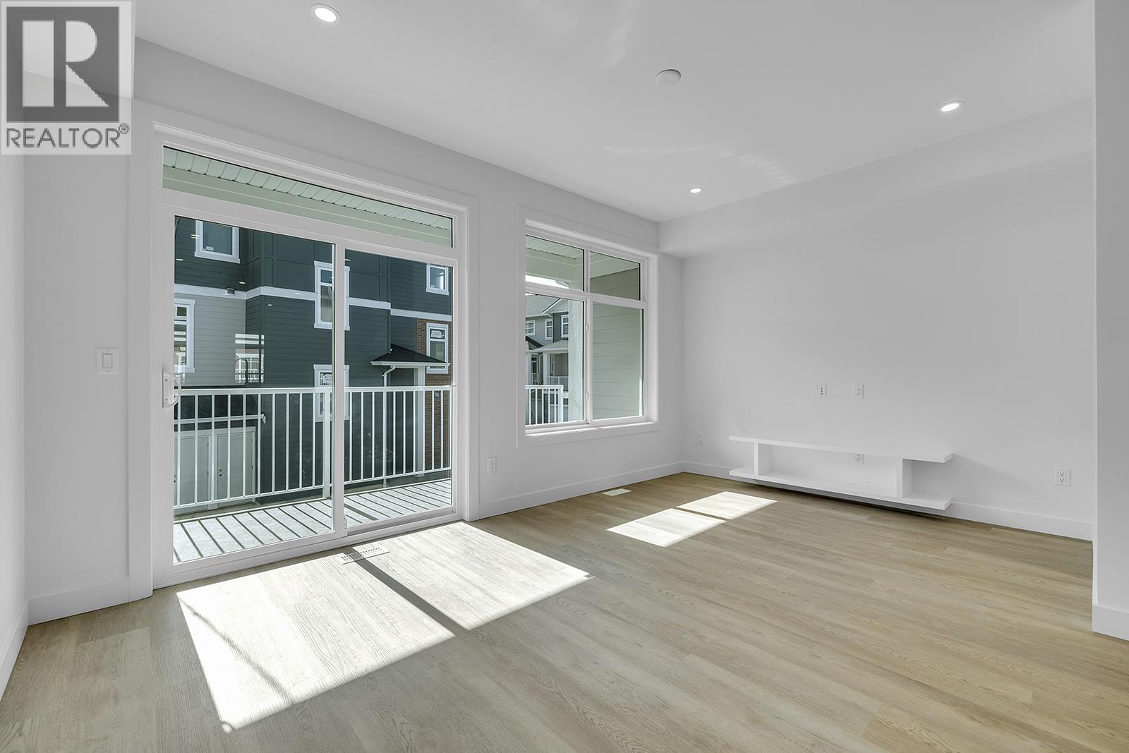 5300 Main Street Unit# 118