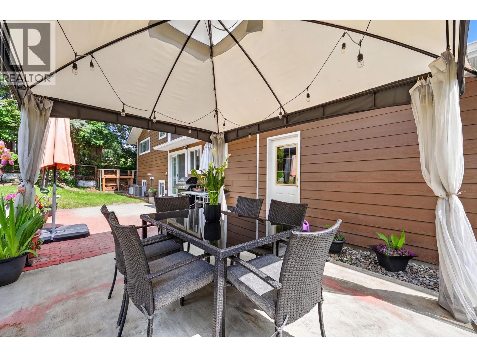 10911 Sherman Drive