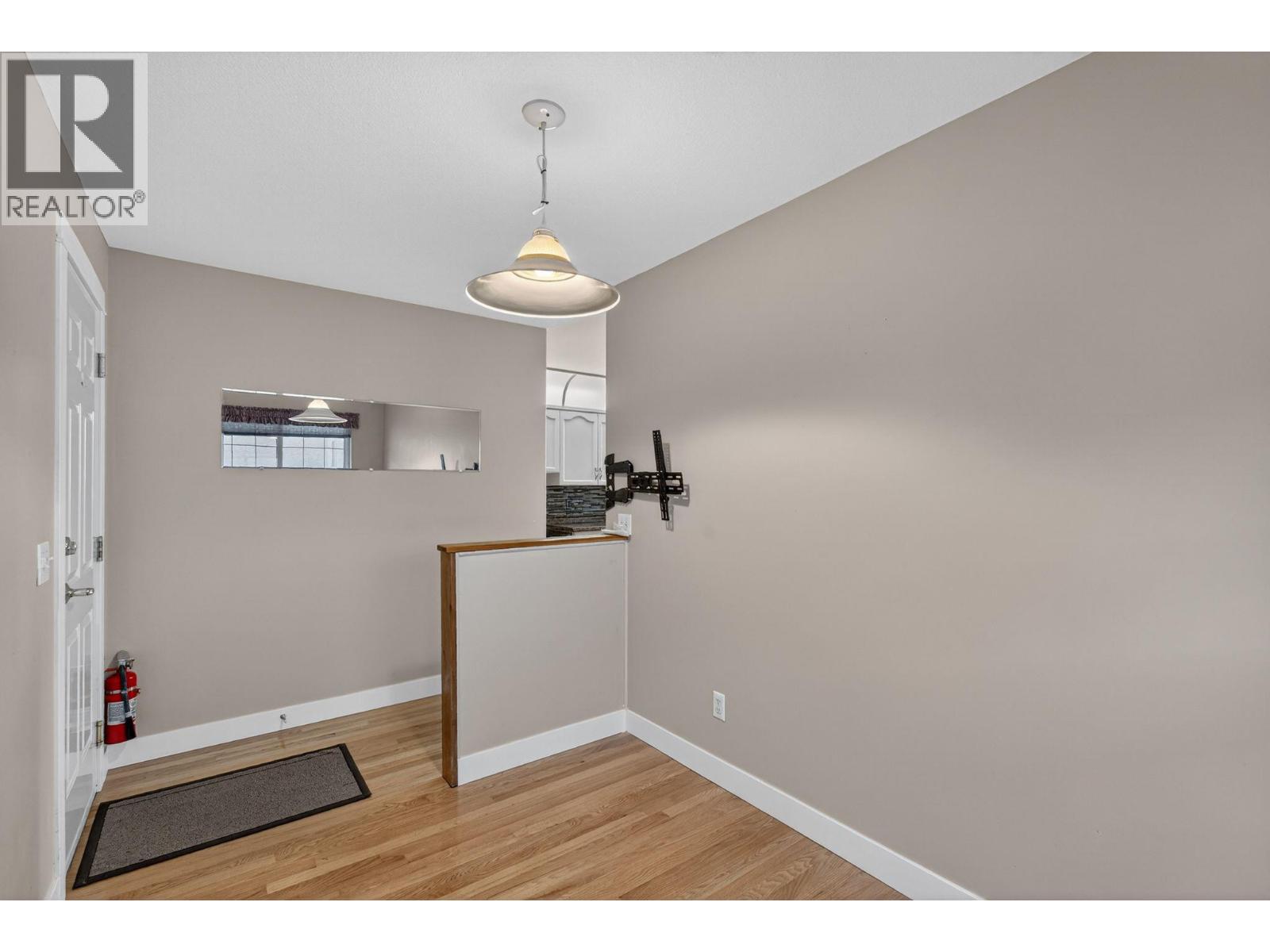 1800 Parkview Crescent Unit# 13 Lot# SL13