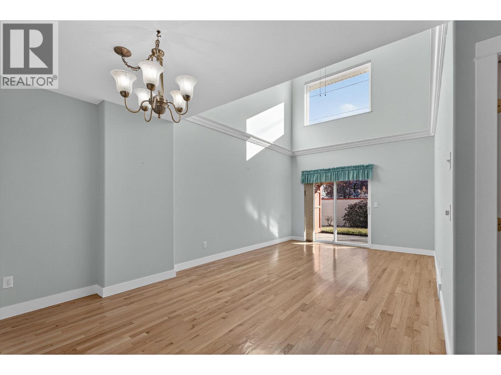 1800 Parkview Crescent Unit# 13 Lot# SL13