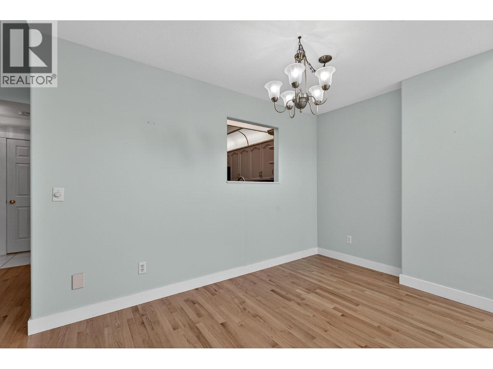 1800 Parkview Crescent Unit# 13 Lot# SL13
