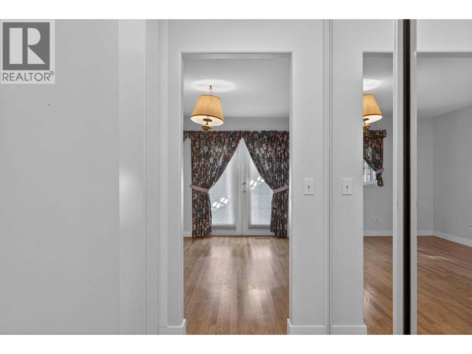 1800 Parkview Crescent Unit# 13 Lot# SL13