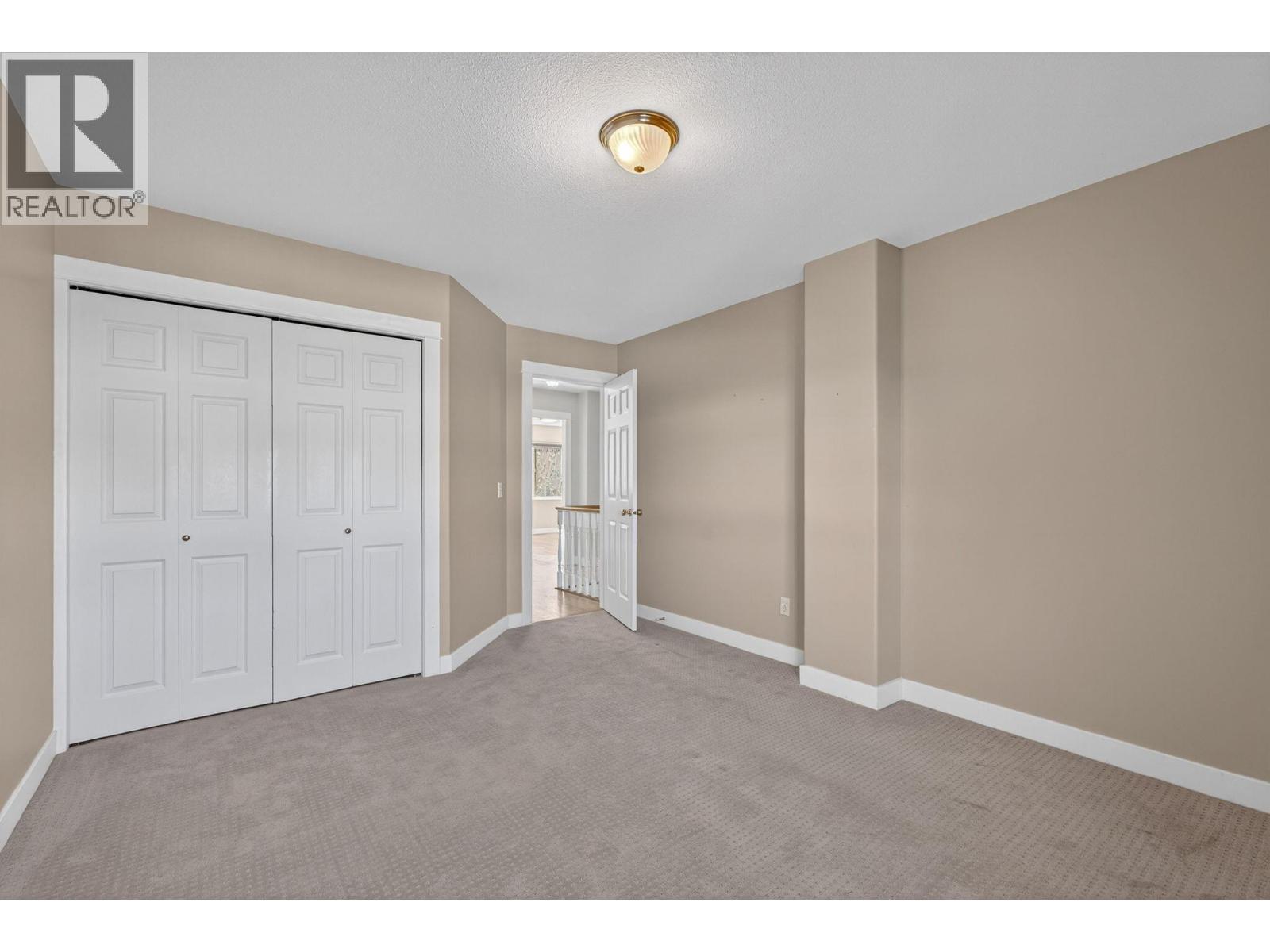 1800 Parkview Crescent Unit# 13 Lot# SL13