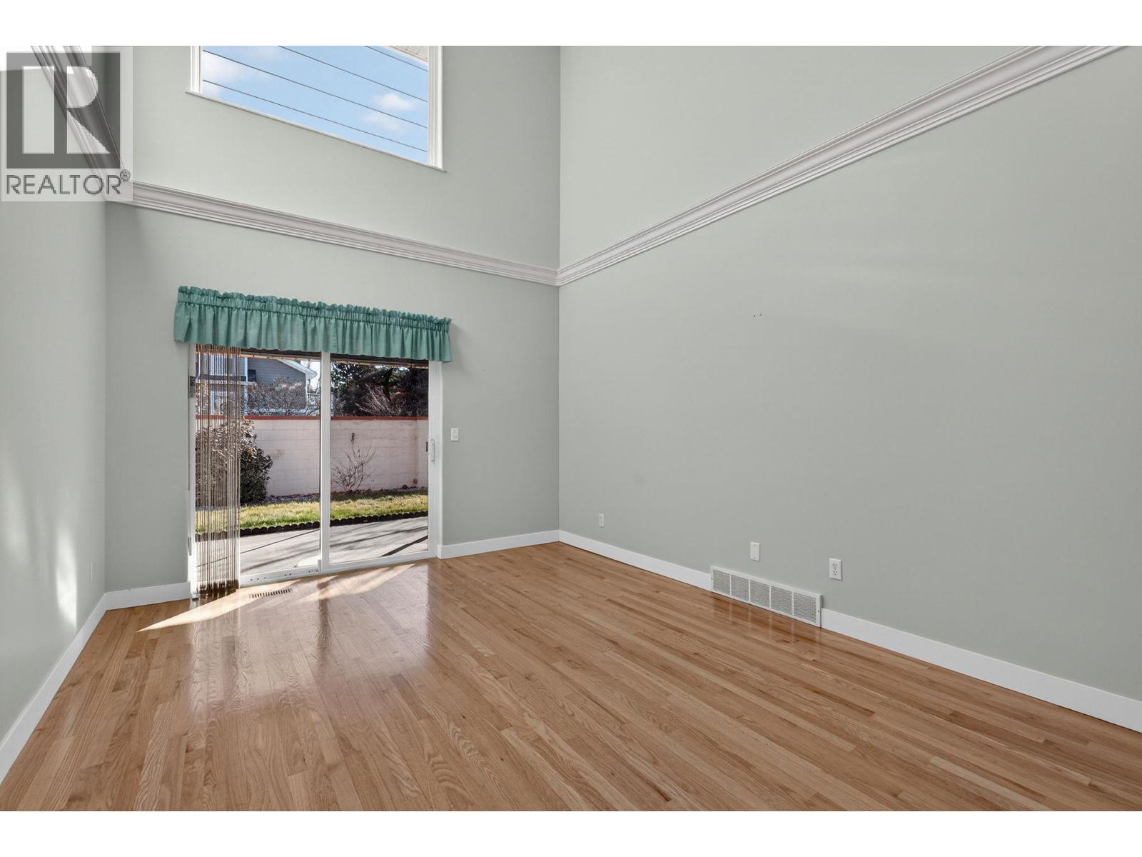 1800 Parkview Crescent Unit# 13 Lot# SL13