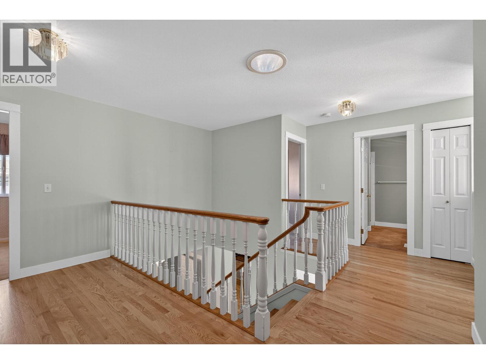 1800 Parkview Crescent Unit# 13 Lot# SL13