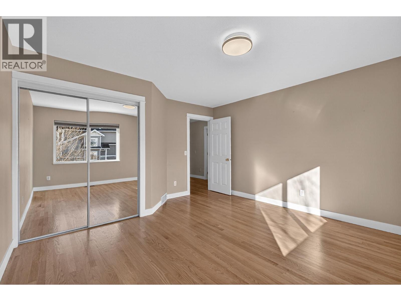 1800 Parkview Crescent Unit# 13 Lot# SL13