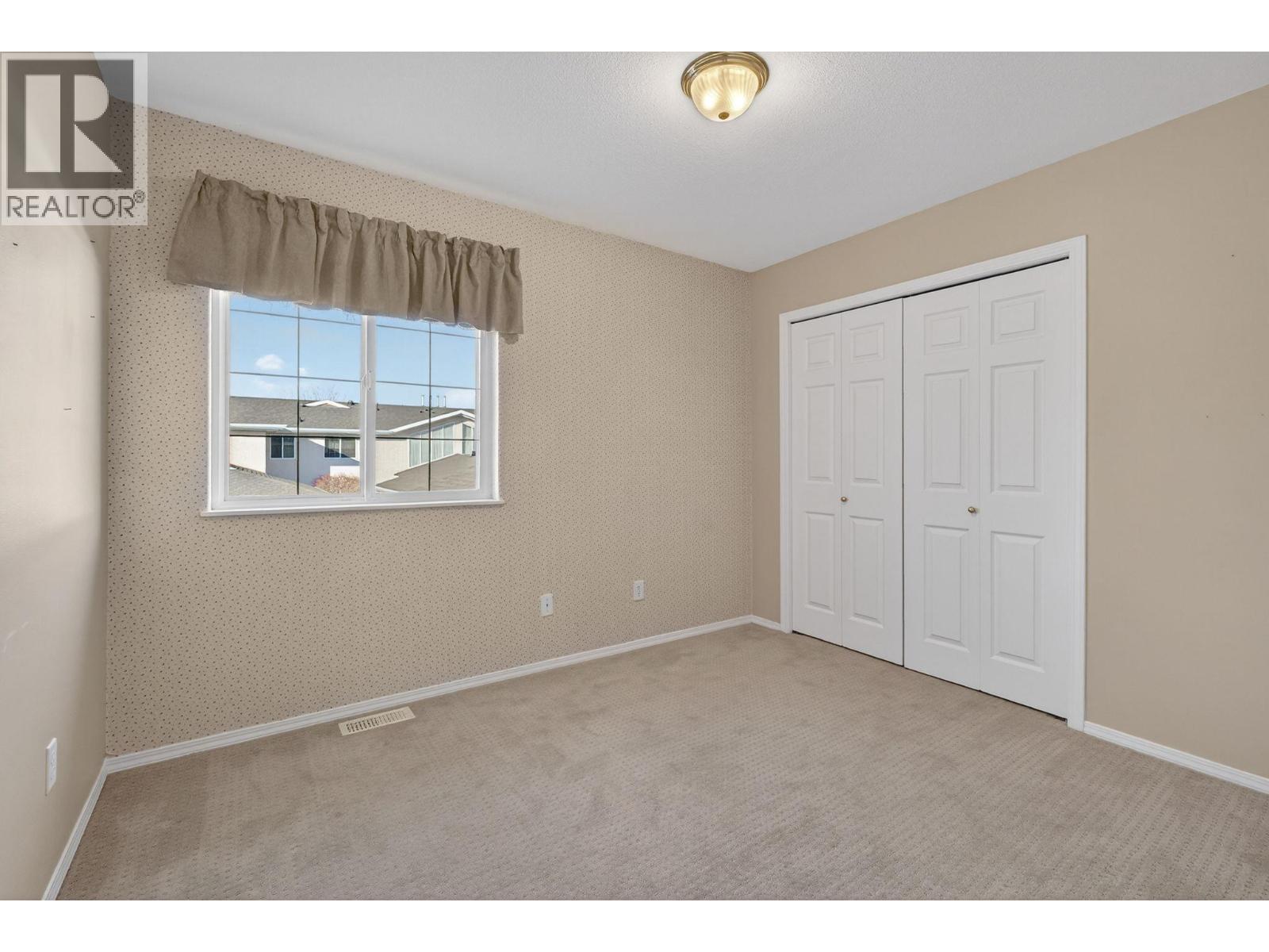 1800 Parkview Crescent Unit# 13 Lot# SL13