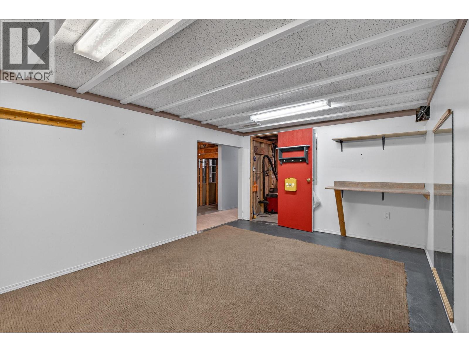 1800 Parkview Crescent Unit# 13 Lot# SL13