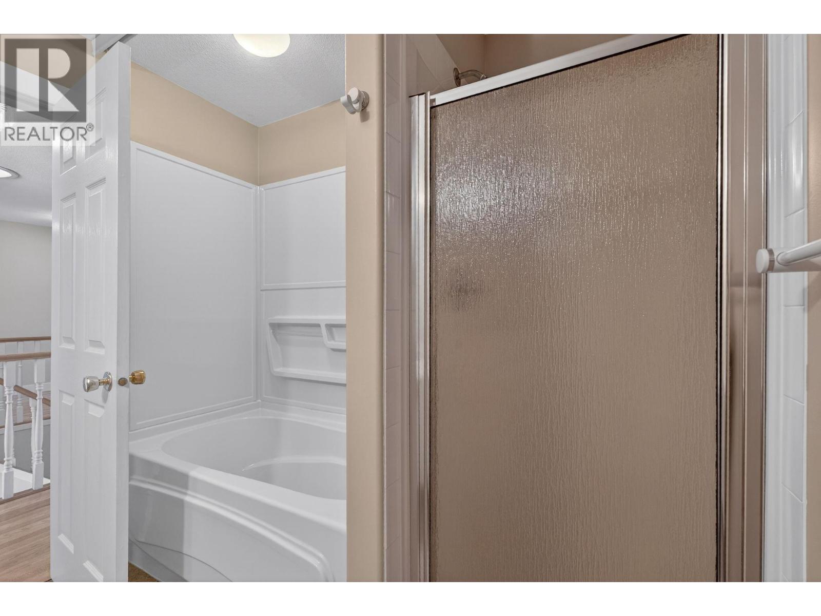 1800 Parkview Crescent Unit# 13 Lot# SL13