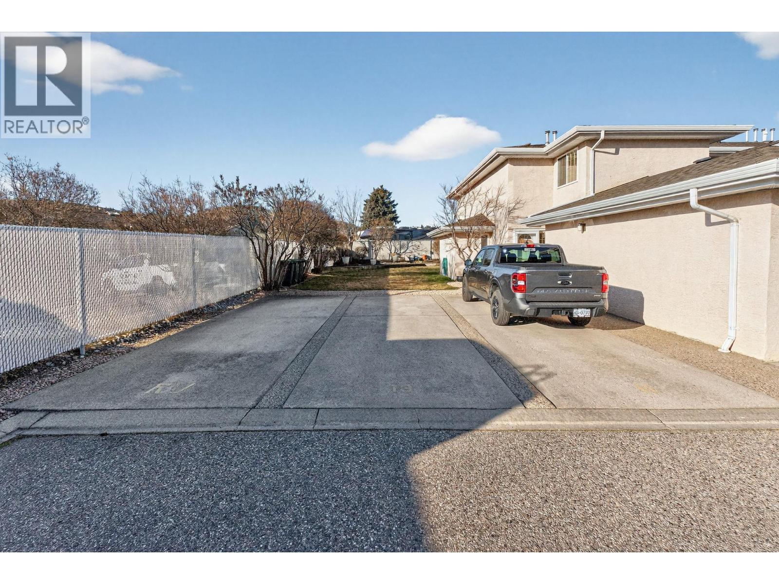 1800 Parkview Crescent Unit# 13 Lot# SL13