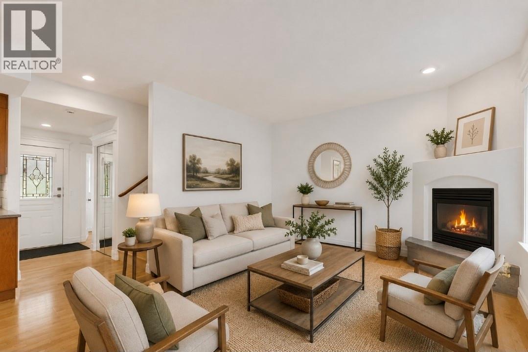4049 Lakeshore Road Unit# 104