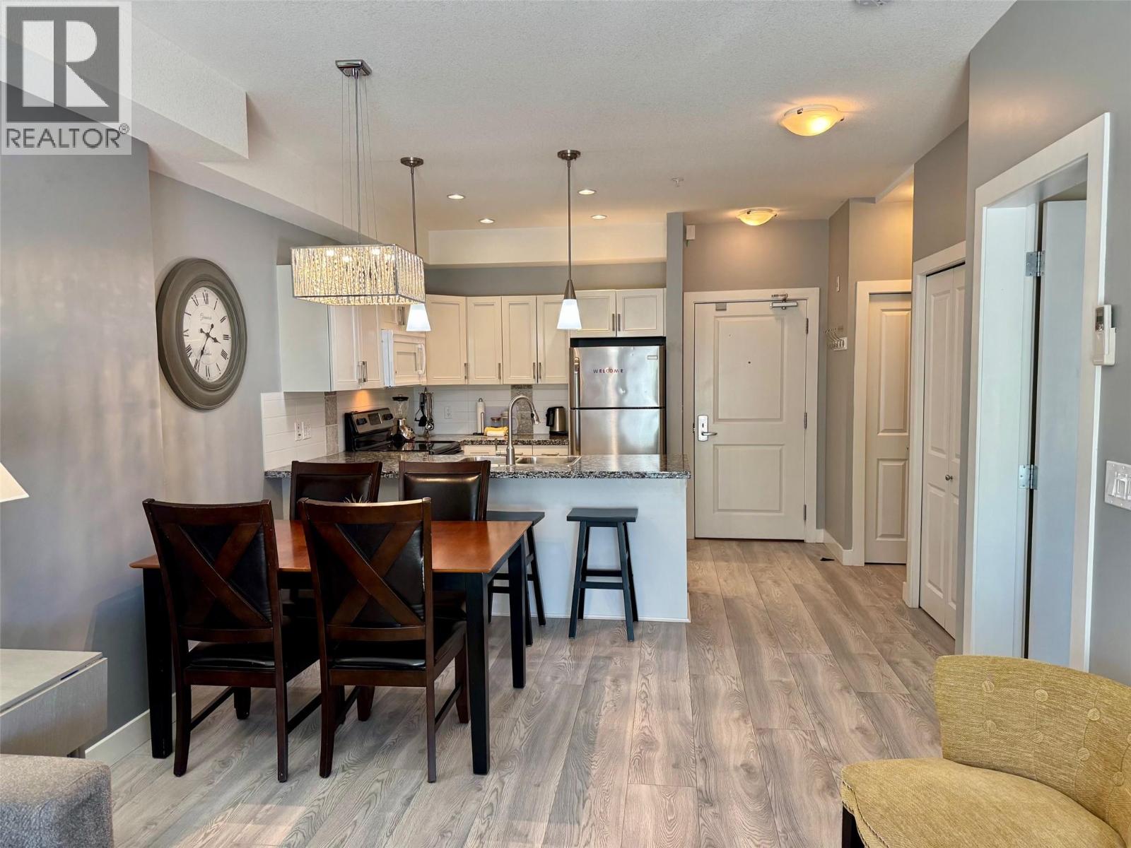 3229 Skyview Lane Unit# 101