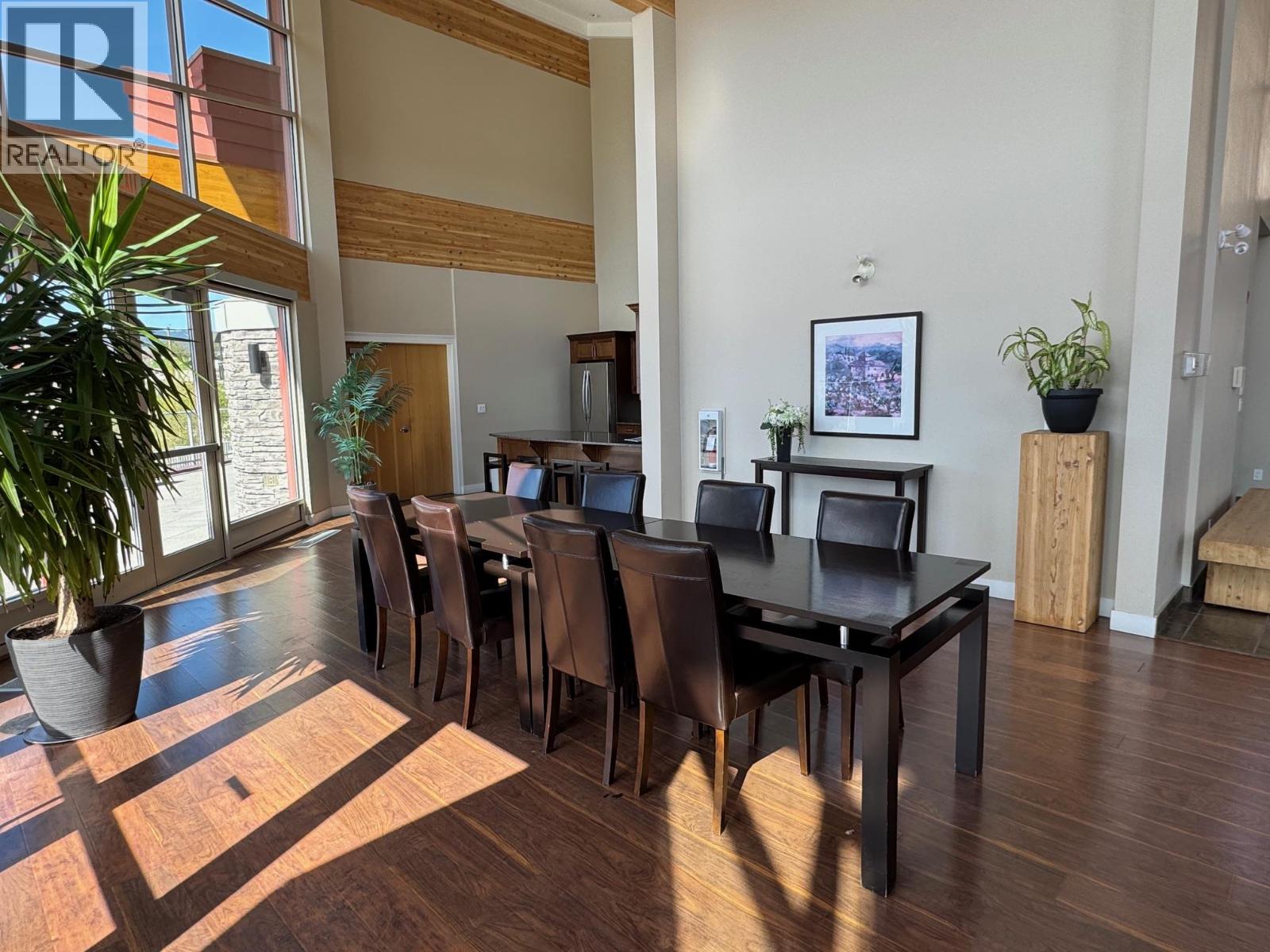 3229 Skyview Lane Unit# 101