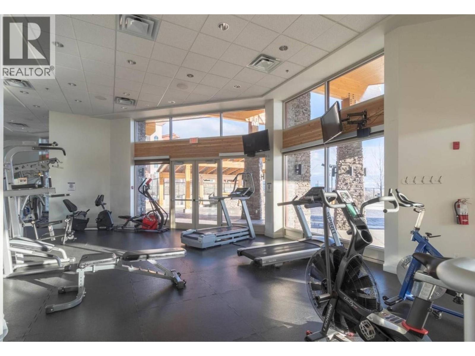 3229 Skyview Lane Unit# 101