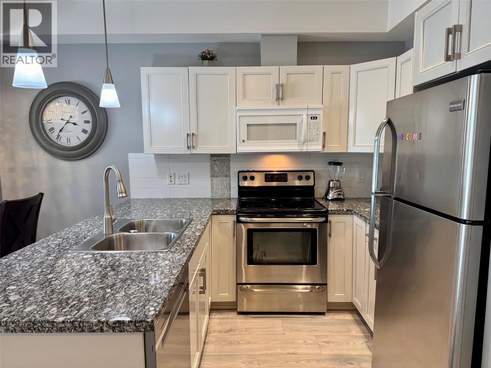 3229 Skyview Lane Unit# 101