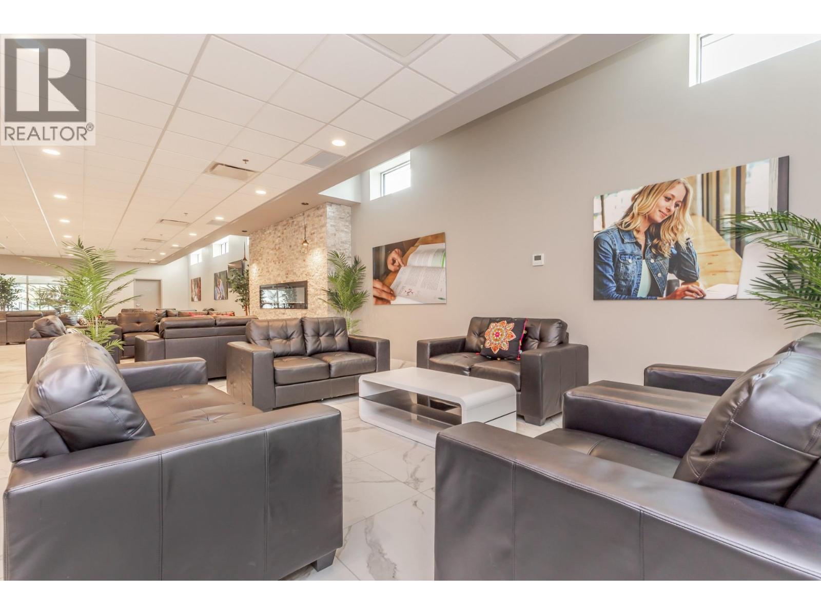 925 Leon Avenue Unit# 519
