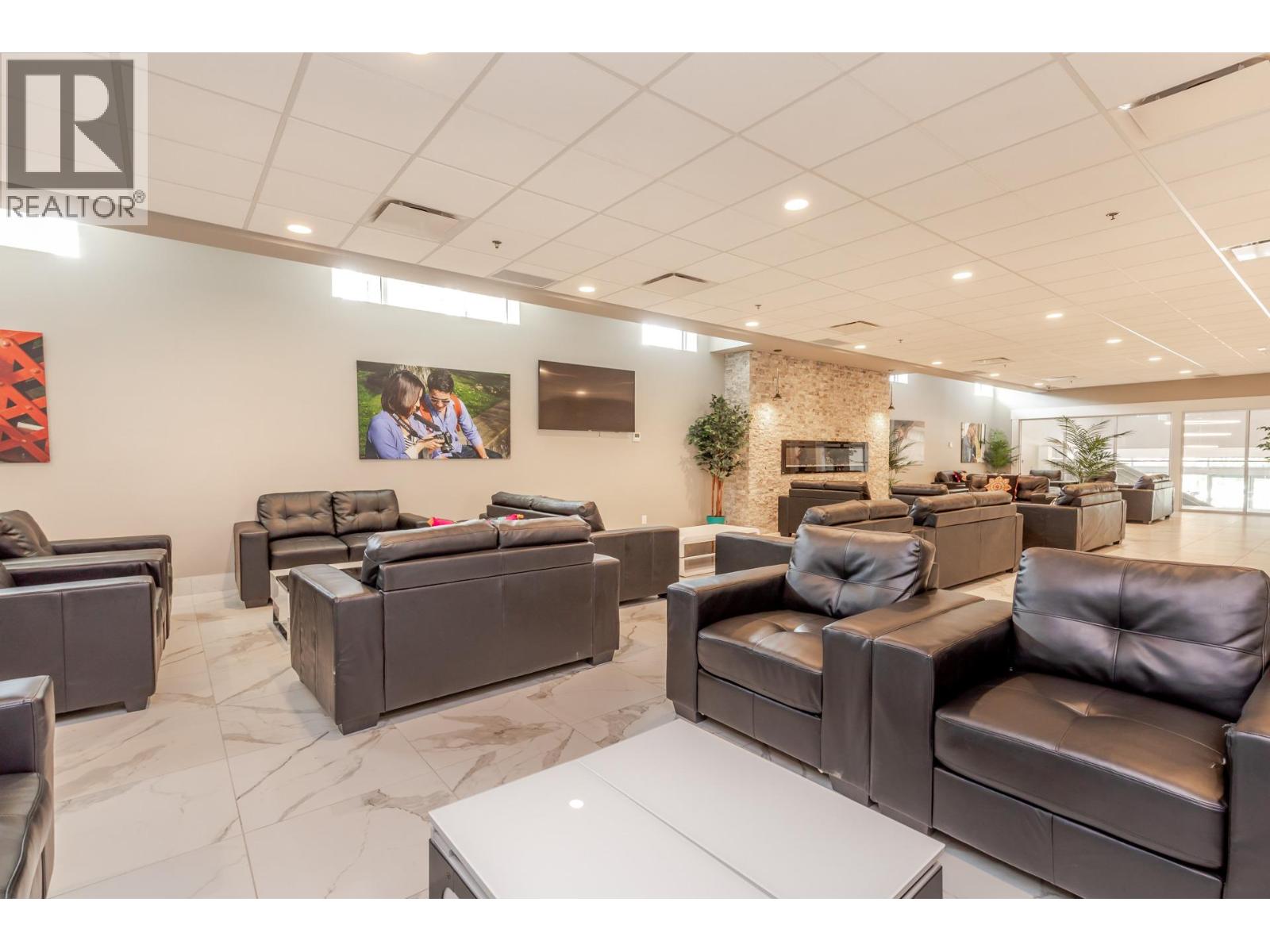 925 Leon Avenue Unit# 519