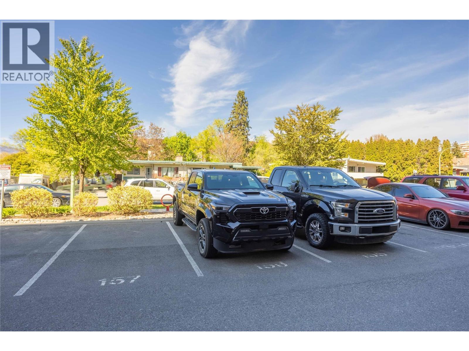 925 Leon Avenue Unit# 519