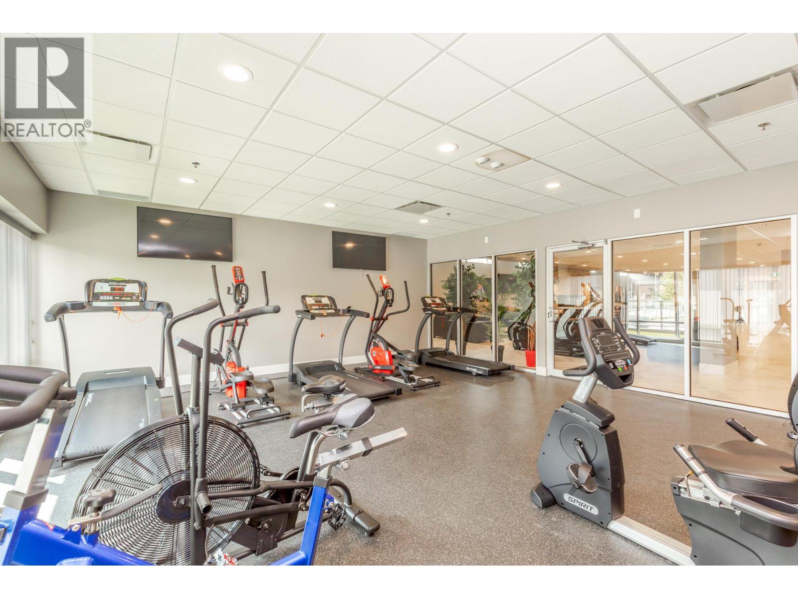 925 Leon Avenue Unit# 519