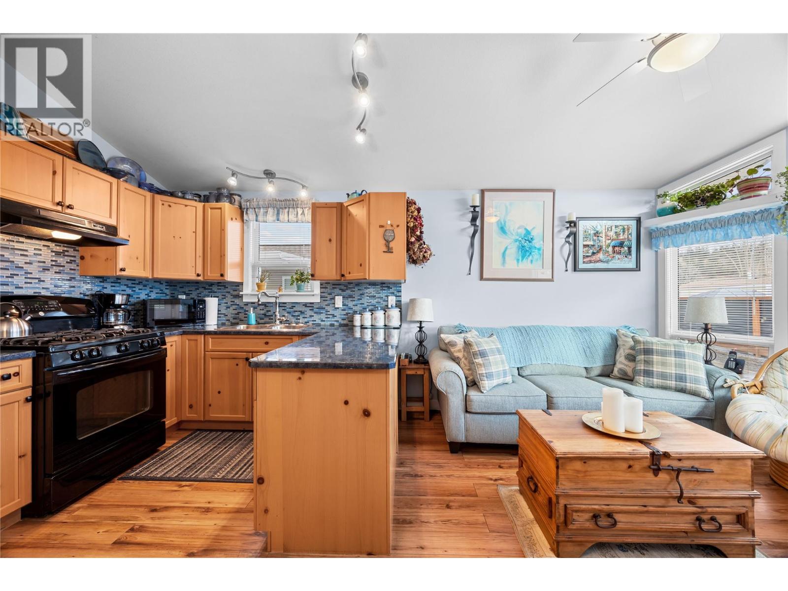 415 Commonwealth Road Unit# 313