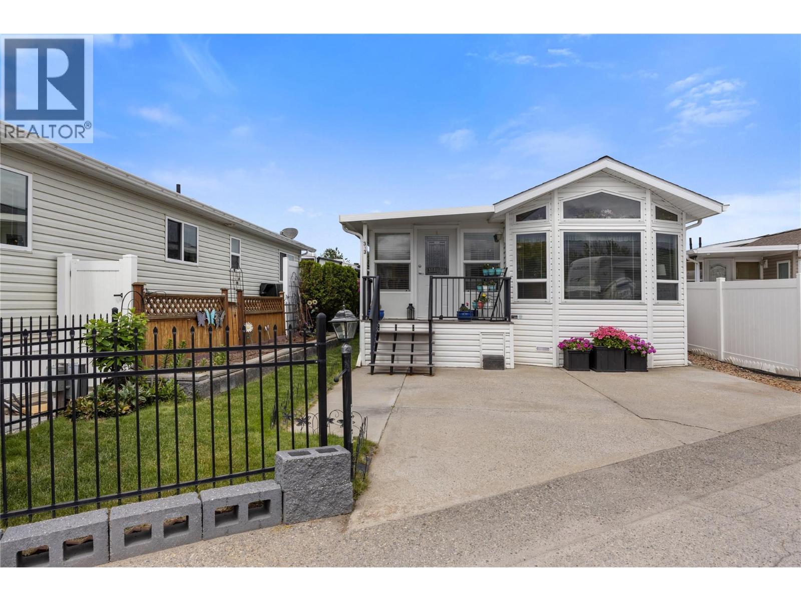 415 Commonwealth Road Unit# 313