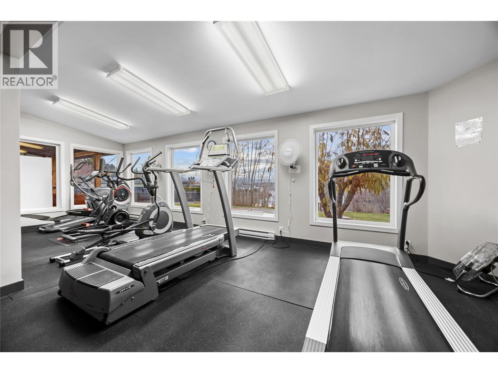 415 Commonwealth Road Unit# 313