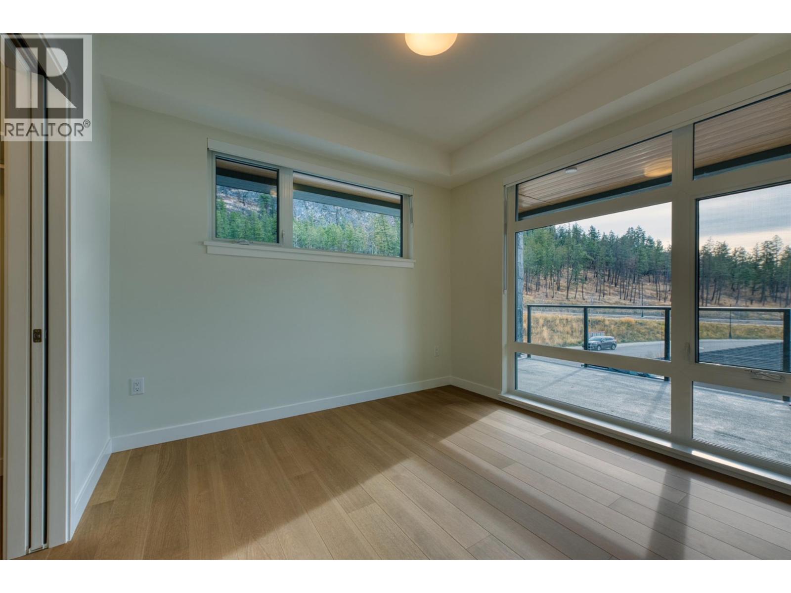 9652 Benchland Drive Unit# 205