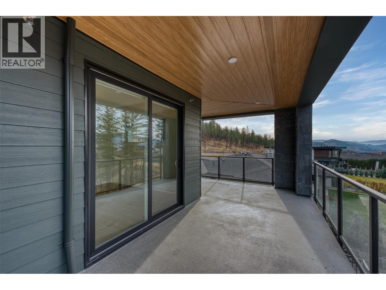 9652 Benchland Drive Unit# 205