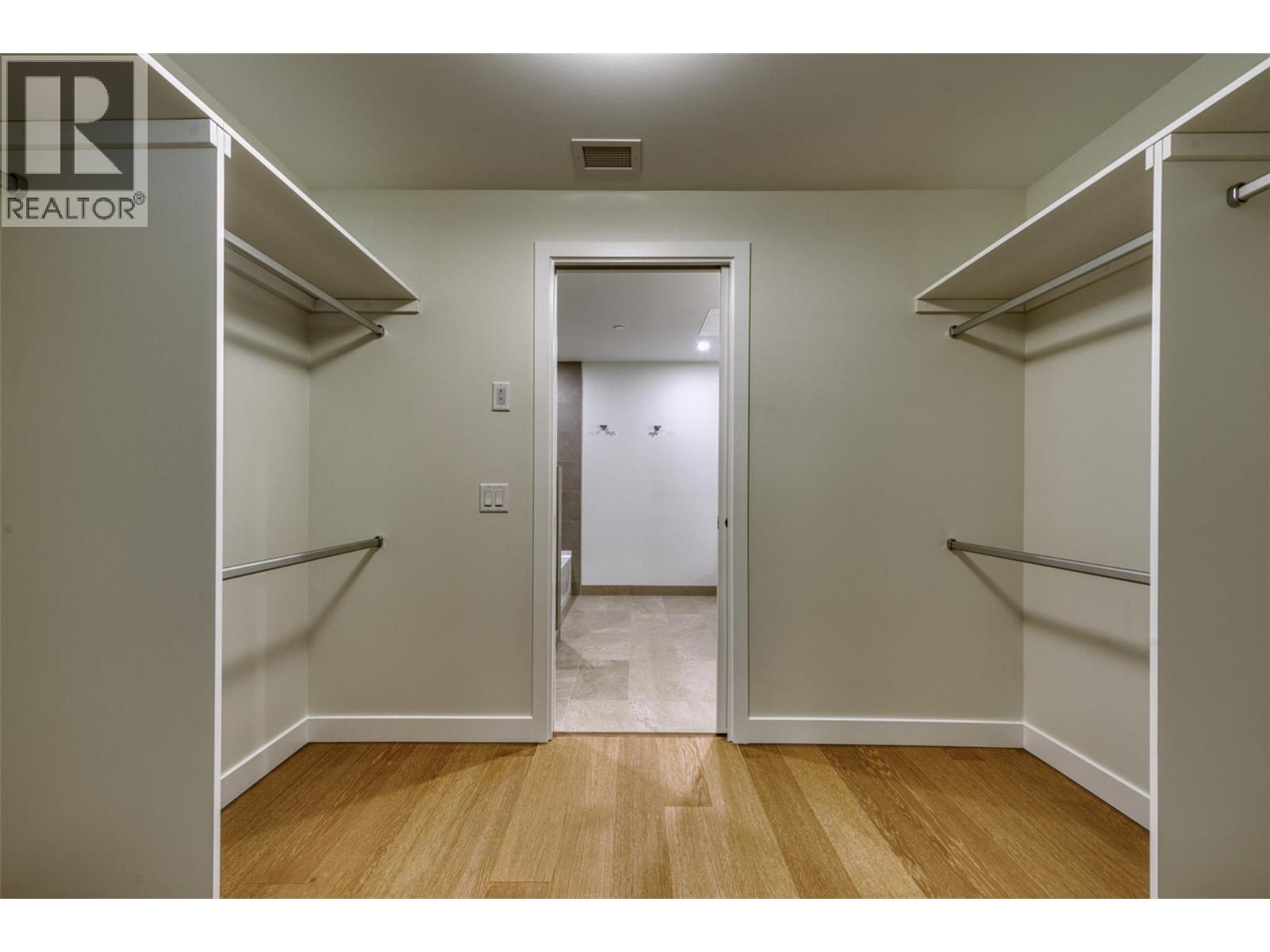 9654 Benchland Drive Unit# 201