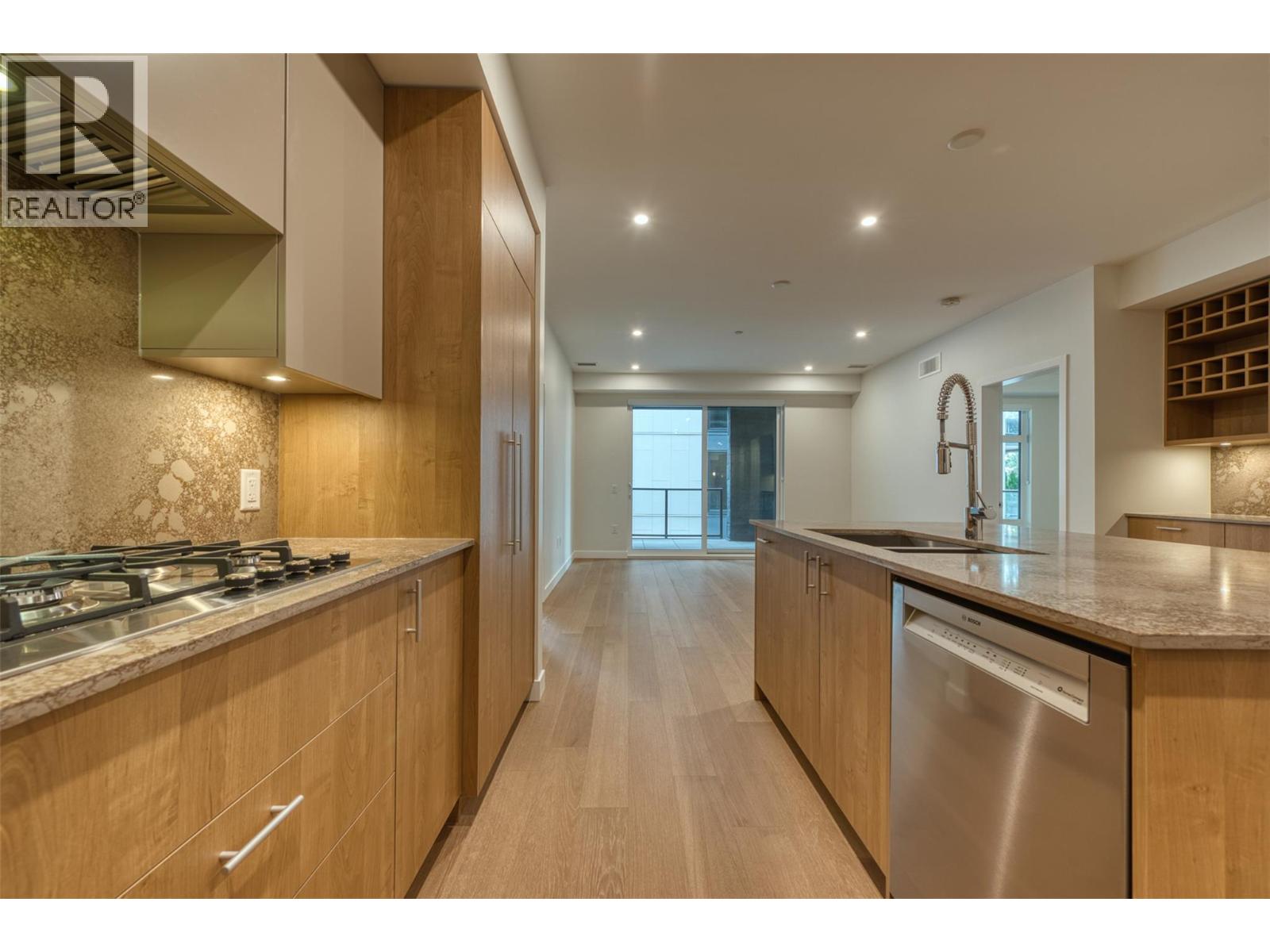 9654 Benchland Drive Unit# 201