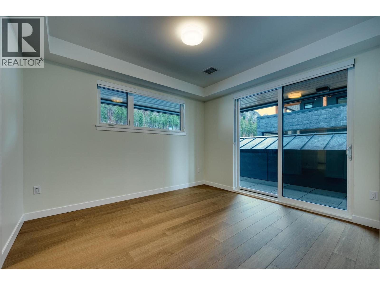 9654 Benchland Drive Unit# 201